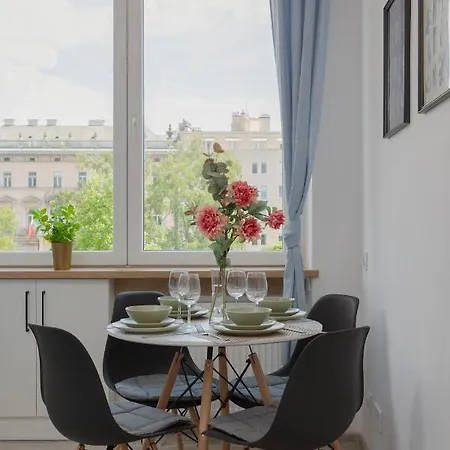 Apartment Center By Renters Warsaw