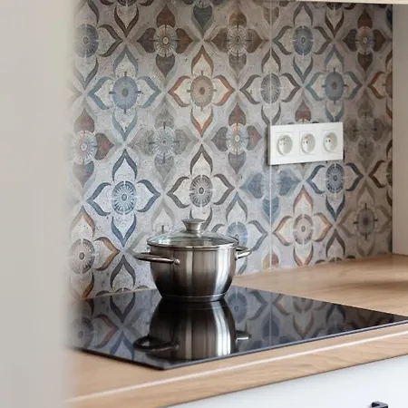 Apartment Center By Renters *