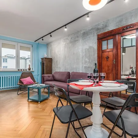 Center By Renters Warszawa