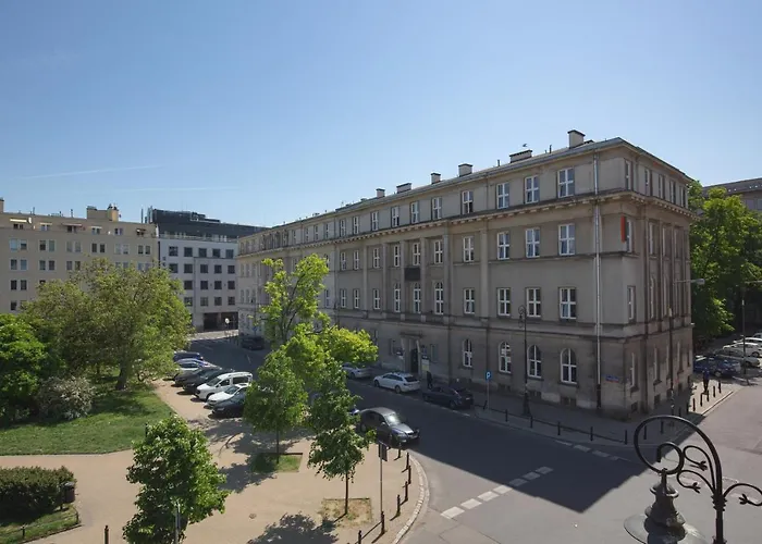 Center By Renters דירה