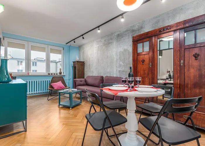 Center By Renters ורשה