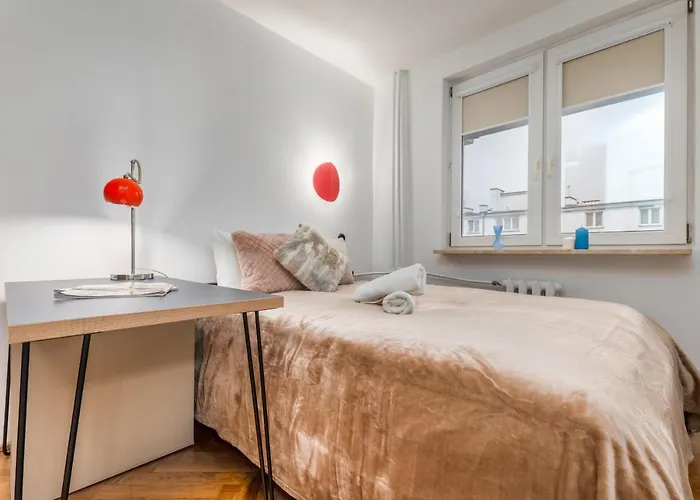 Center By Renters דירה *