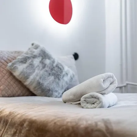 Center By Renters وارسو